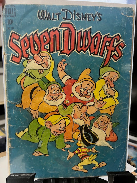 Four Color Comics #227 - Walt Disney's Seven Dwarfs
